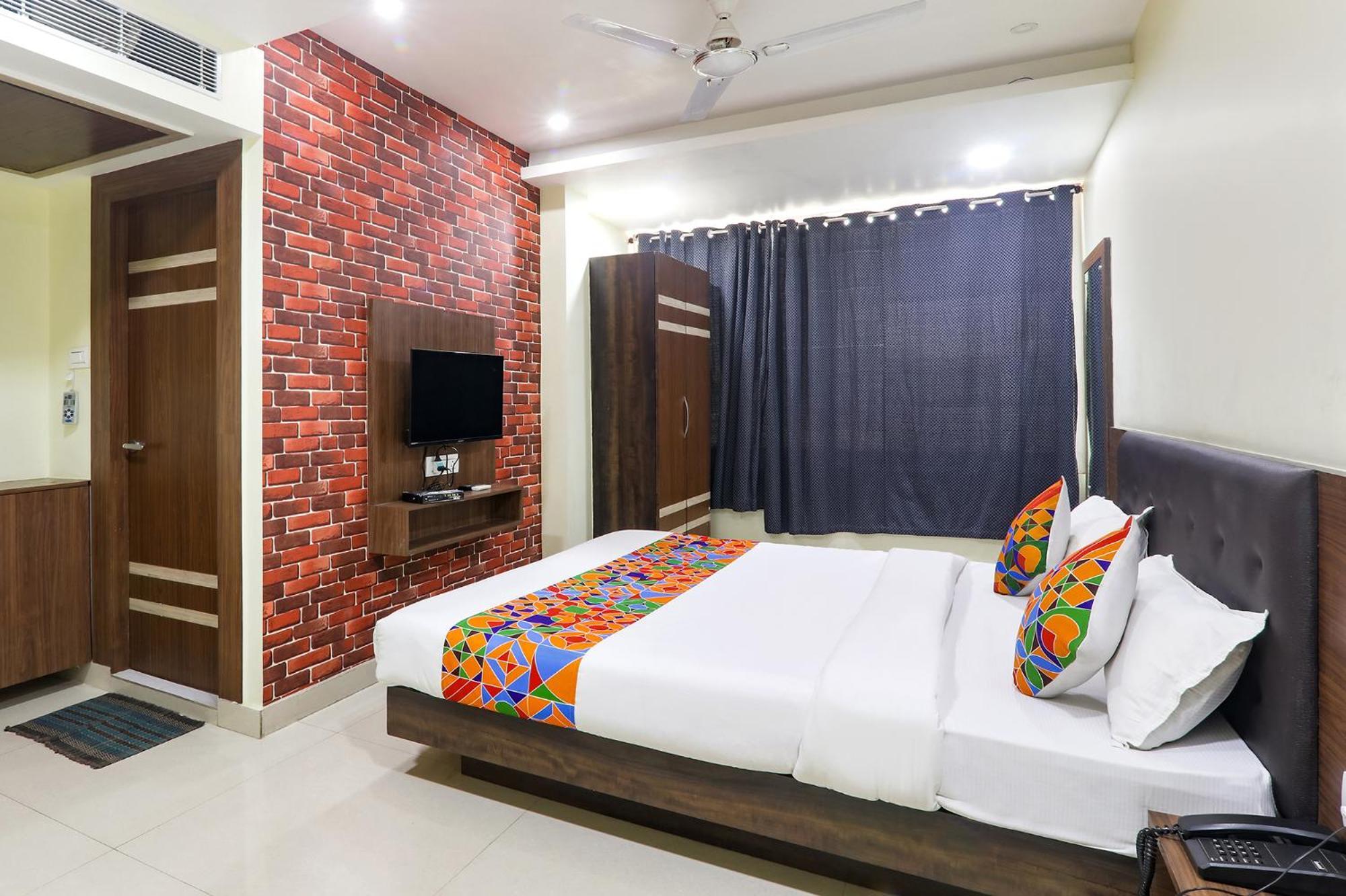 Fabhotel The Kumar Inn Danapur Екстер'єр фото