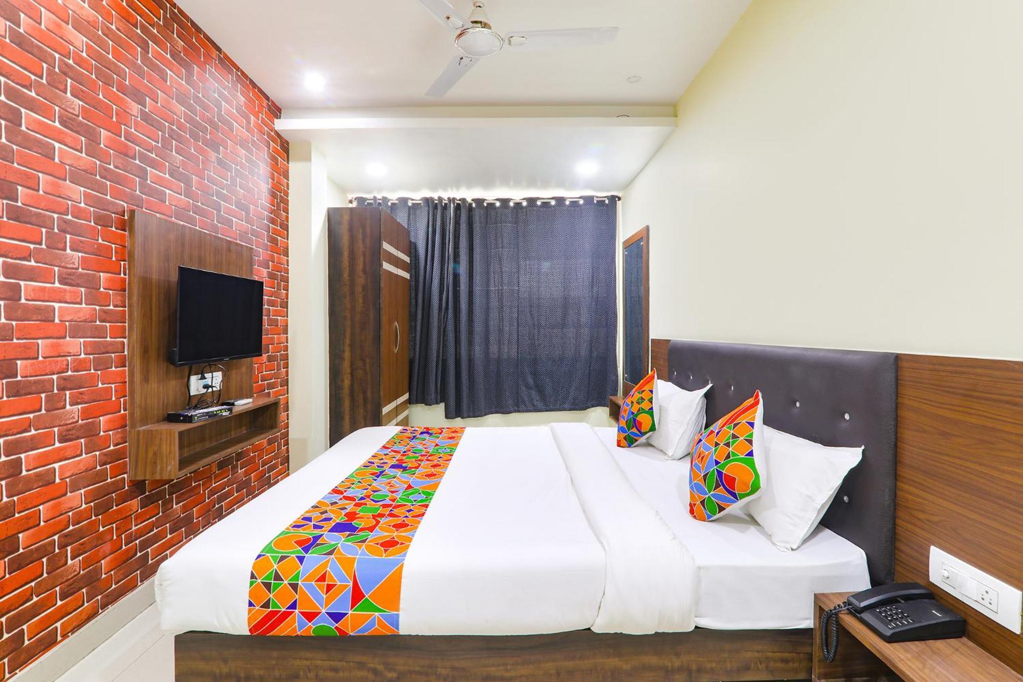 Fabhotel The Kumar Inn Danapur Екстер'єр фото